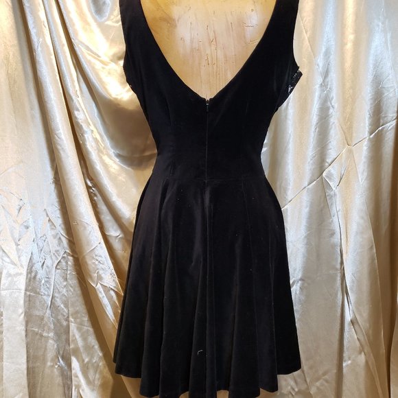 Vintage 90s velvet dress - Picture 2 of 6